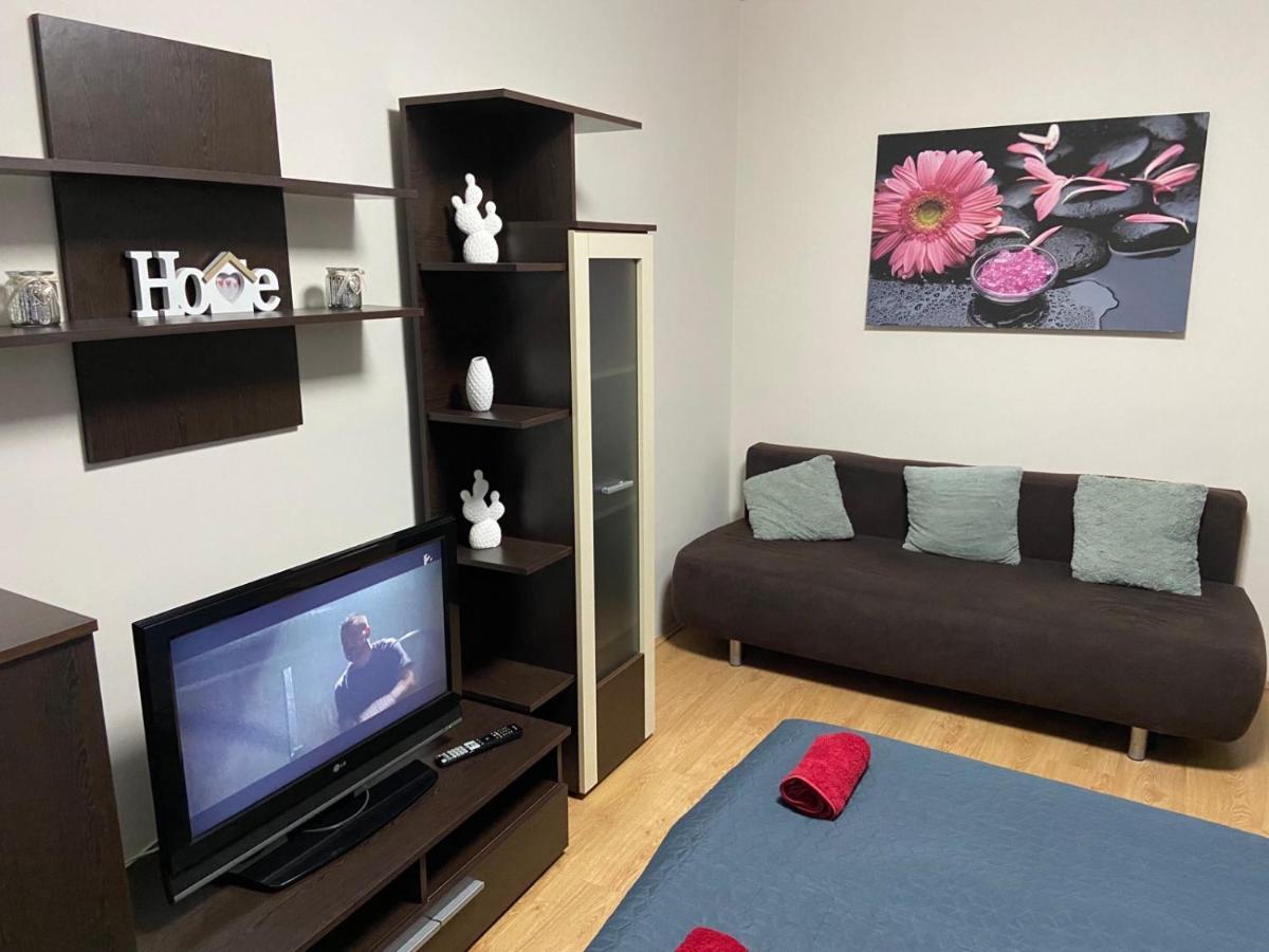 Melinda Apartman 小瓦尔道 外观 照片
