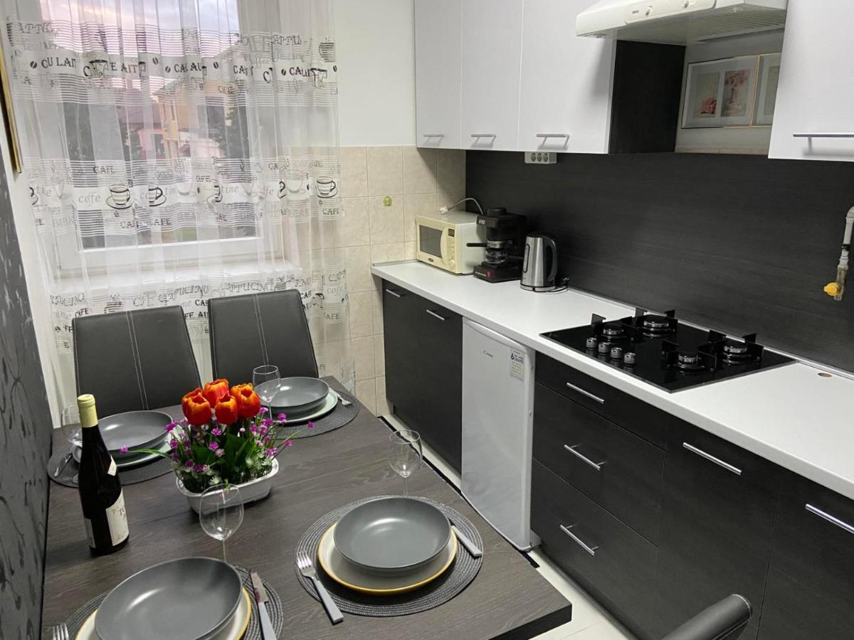 Melinda Apartman 小瓦尔道 外观 照片